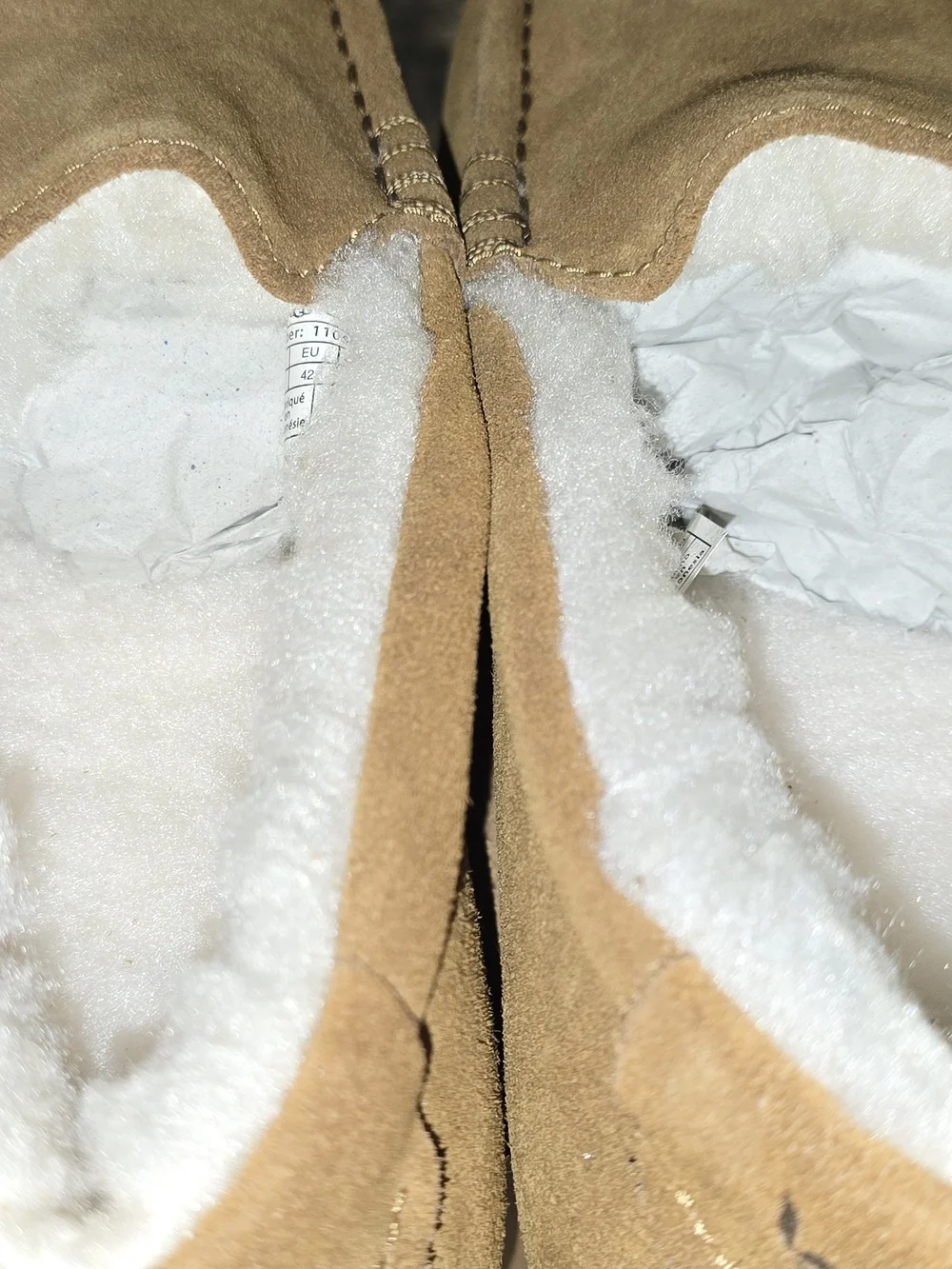 Koolaburra Men’s Tan Suede Moccasin Slippers